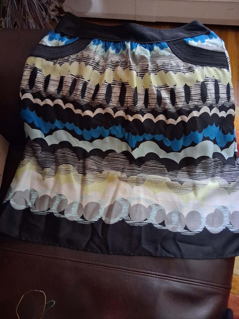 Apostrophe Scallop-Print A-Line Skirt in Blue, Black and Cream